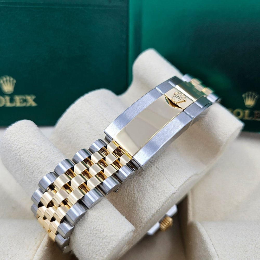 GMT-Master II, 40mm, Oystersteel and 18k Yellow Gold - image 9