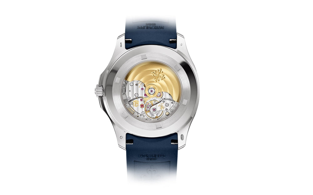 Aquanaut Date, Sweep Seconds Watch, 18k White Gold 42,2 mm - image 10