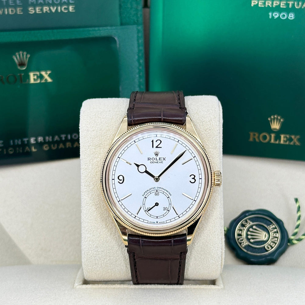 Perpetual 1908, 39mm, 18k Yellow Gold - image 2