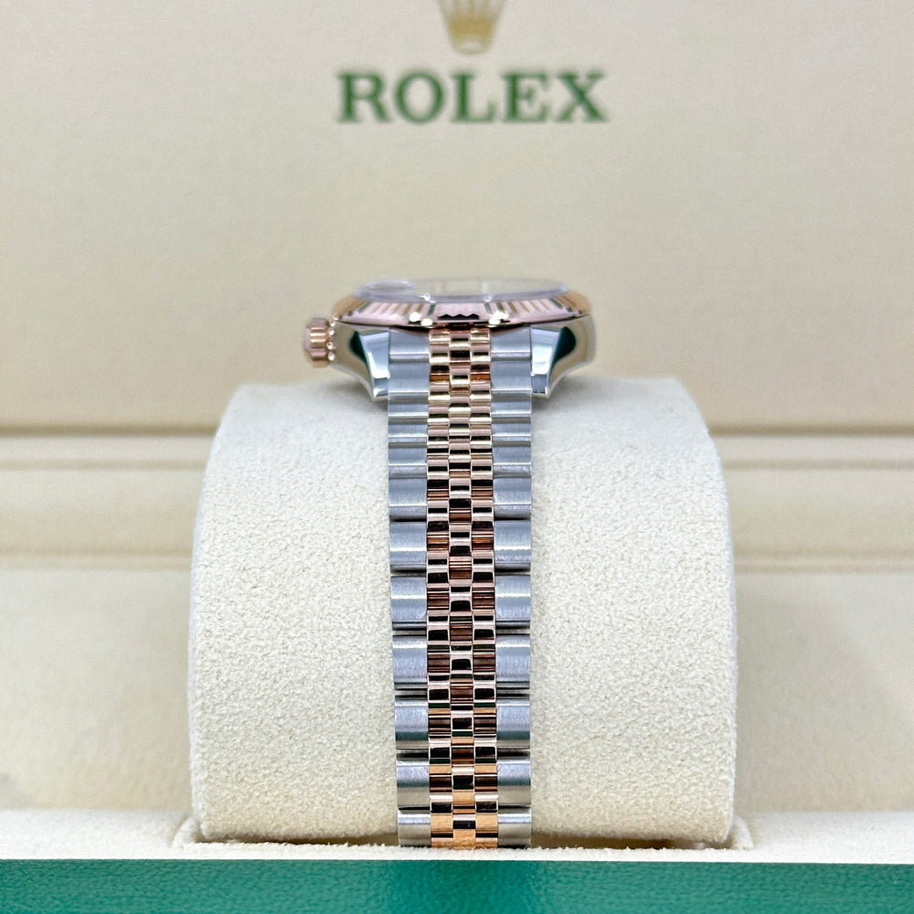 Lady-Datejust 28, Oystersteel and 18k Everose Gold - image 5