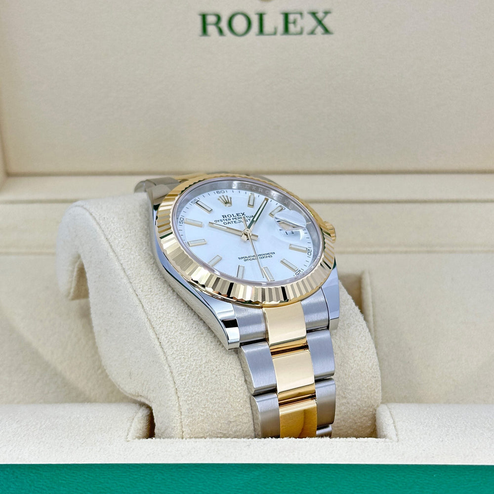 Datejust 41 Oystersteel and yellow gold - image 8