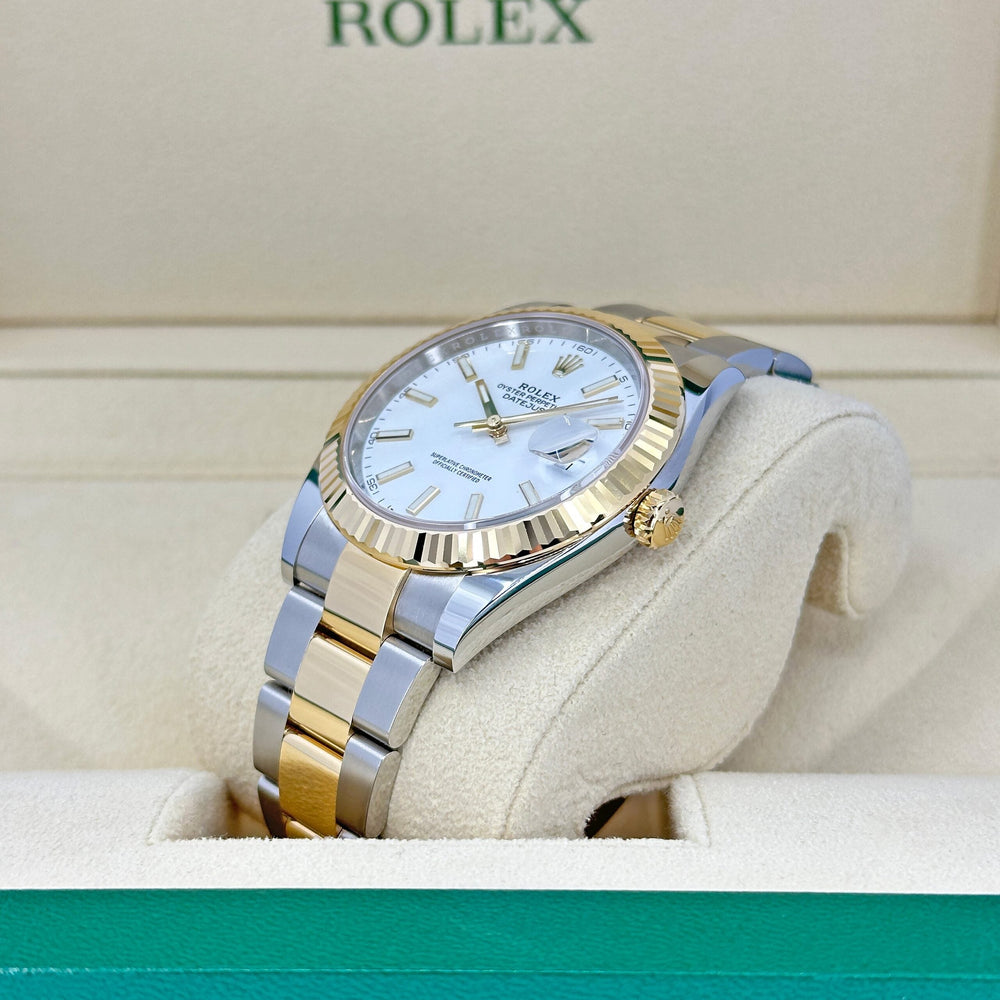 Datejust 41 Oystersteel and yellow gold - image 7