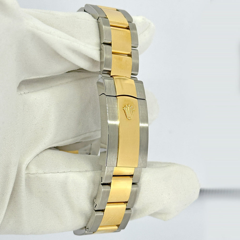Datejust 41 Oystersteel and yellow gold - image 17