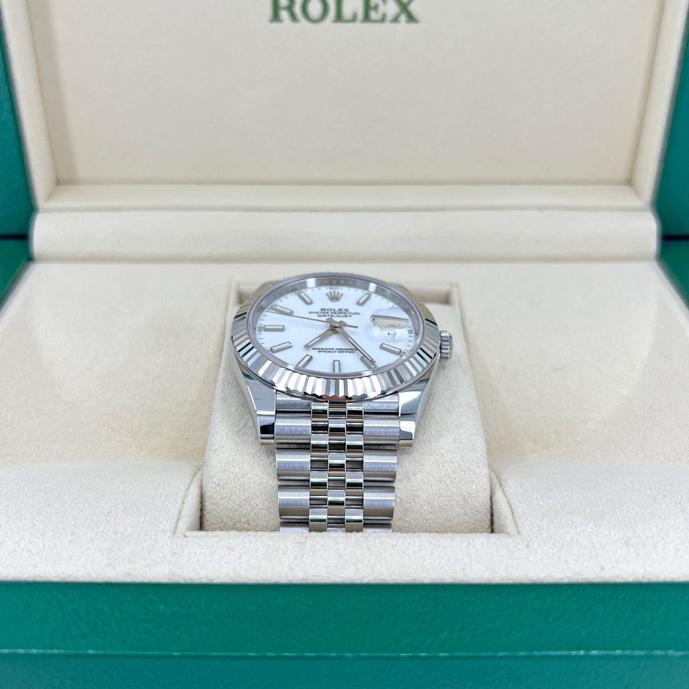 Datejust 41 Oystersteel and 18K White Gold 41 mm White Dial - image 3