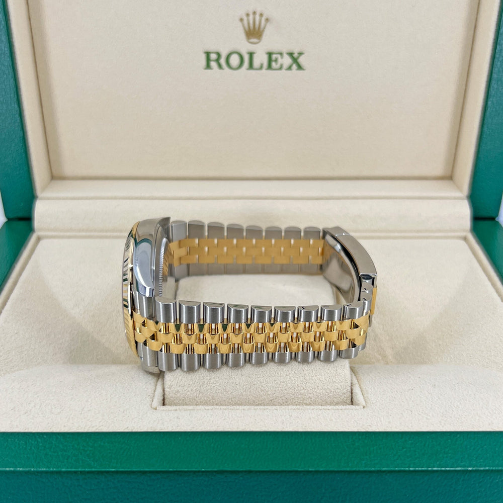 Datejust 41, 18k Yellow Gold and Stainless Steel, 41mm - image 16