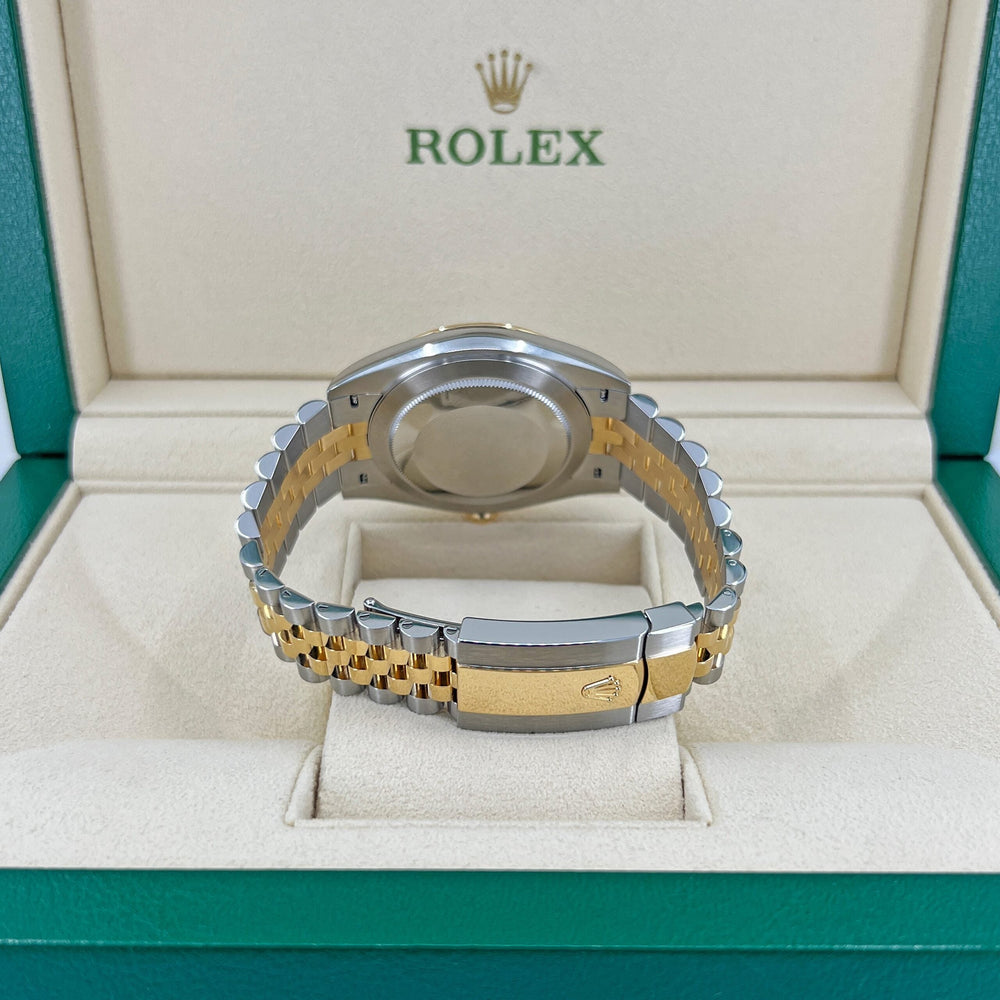 Datejust 41, 18k Yellow Gold and Stainless Steel, 41mm - image 15