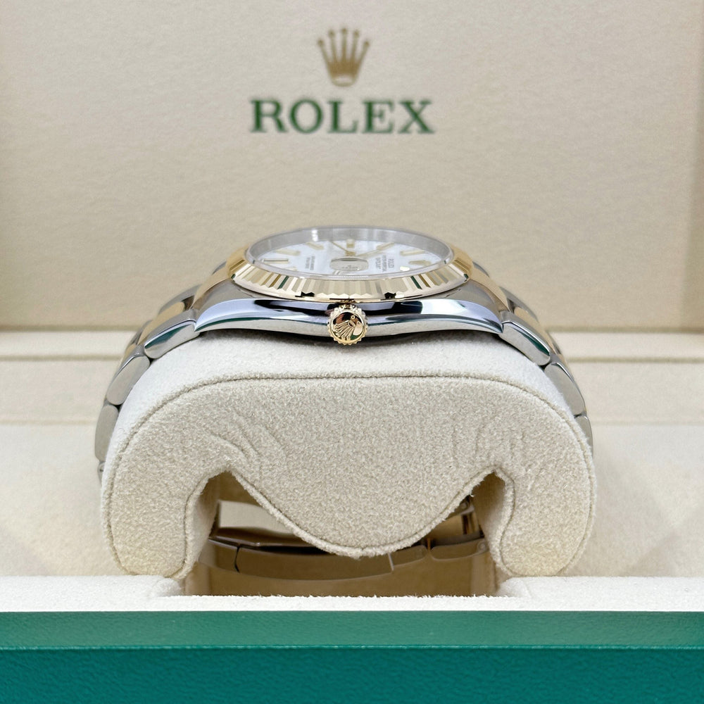 Datejust 41 Oystersteel and yellow gold - image 6