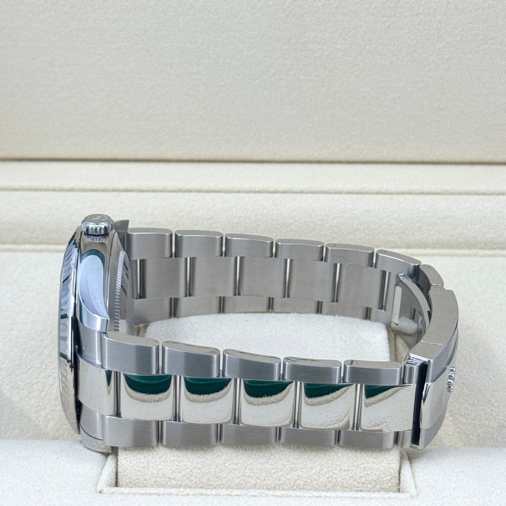 Datejust 41mm, Oystersteel and 18k White Gold - image 12
