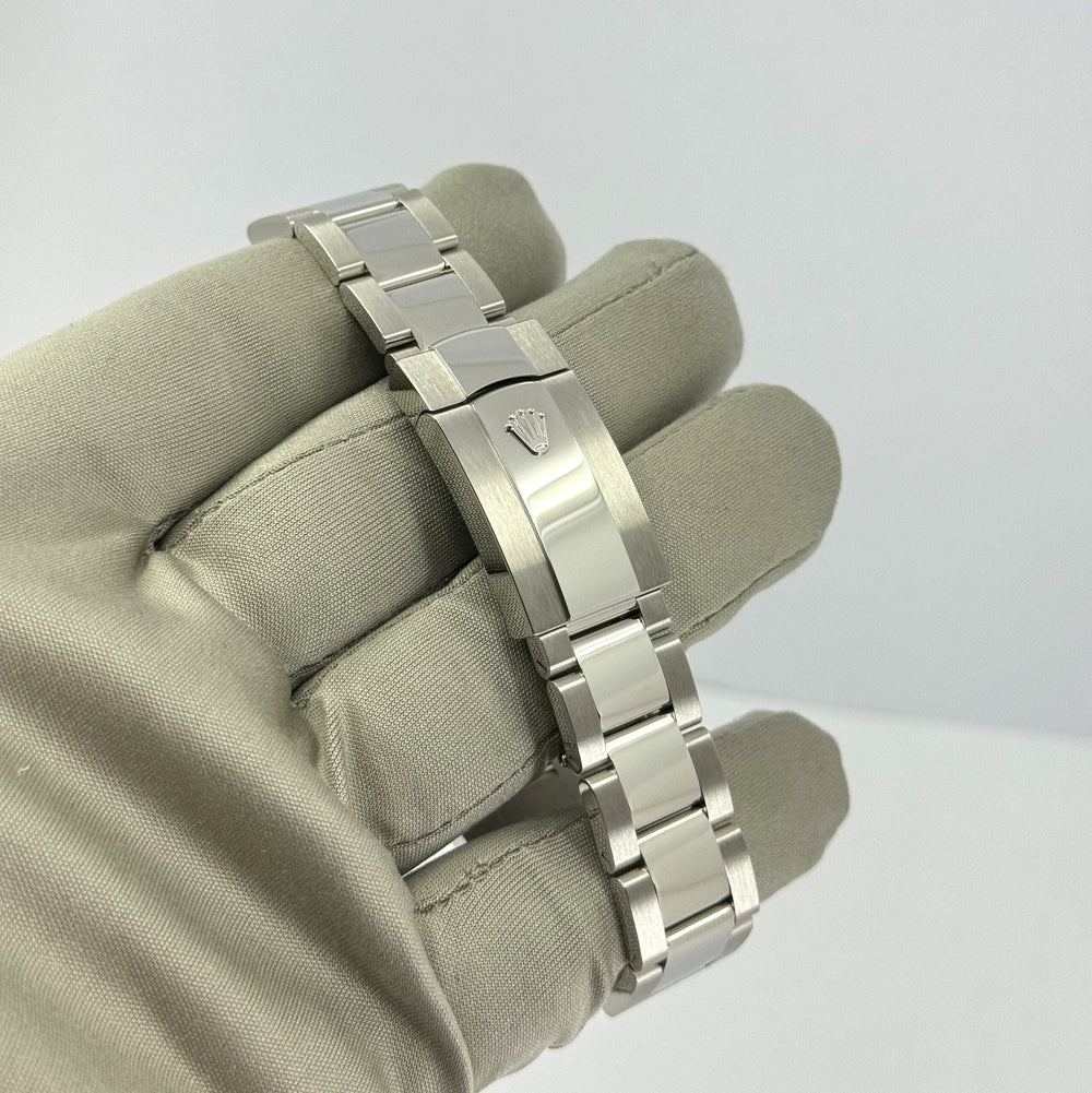 Datejust 41mm, Oystersteel and 18k White Gold - image 15