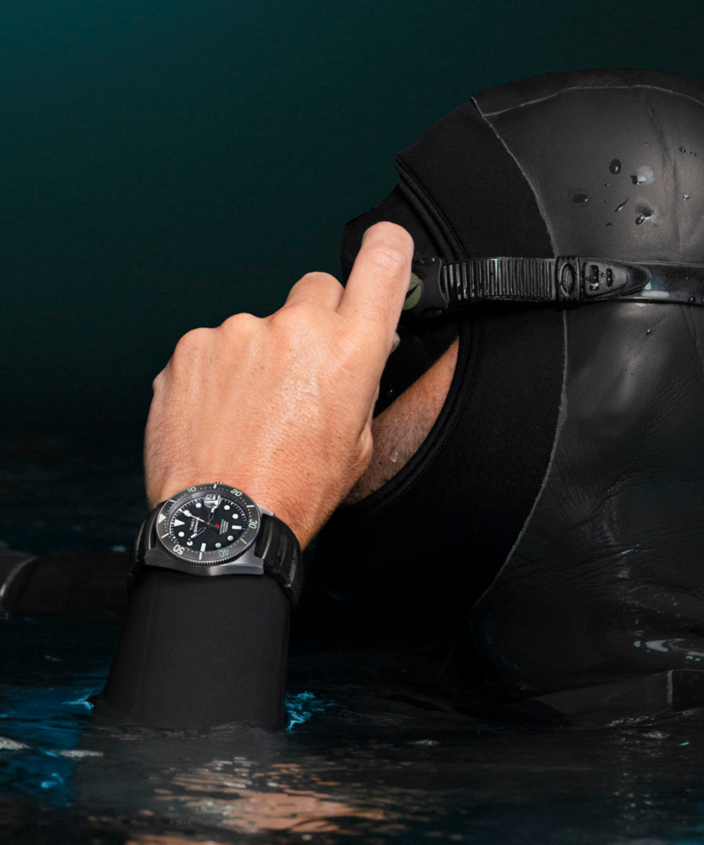 Deepwater Reef 200 Titanium Automatic 41mm Synthetic Rubber Strap Watch