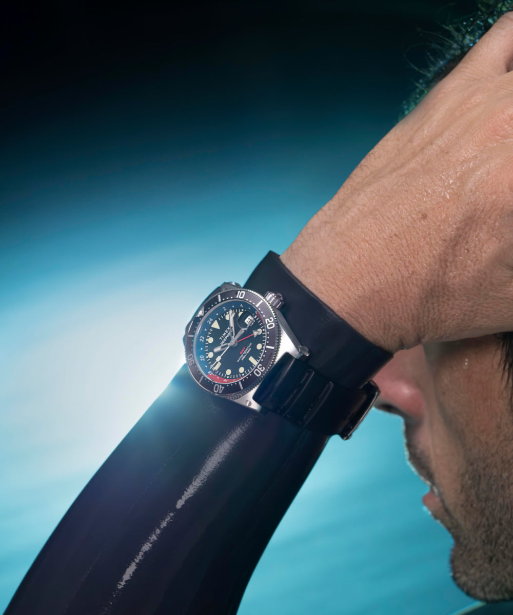 Deepwater Reef 200 GMT 41mm Synthetic Rubber Strap Watch