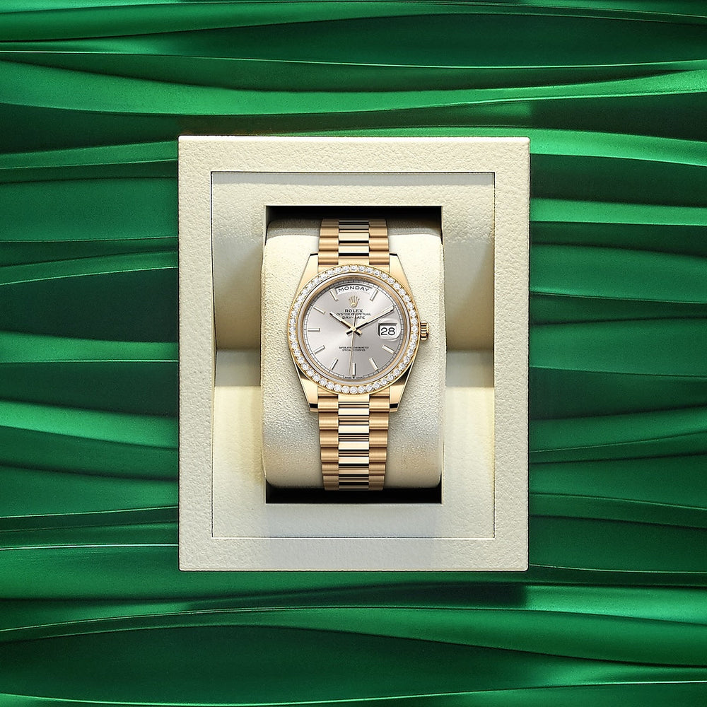 Day-Date 40, 18k Yellow Gold with Diamond-set, 40mm - image 7