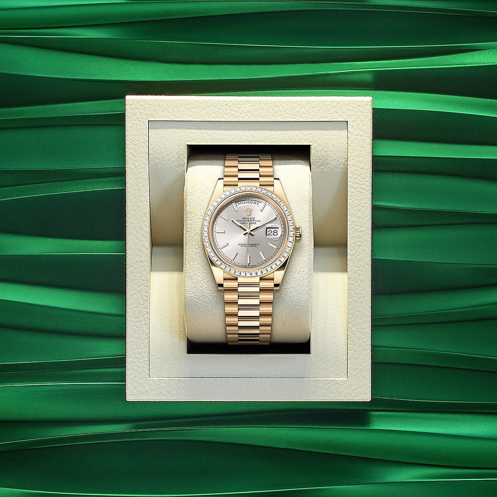 Day-Date 40, 18k Yellow Gold with Diamond-set, 40mm - image 5