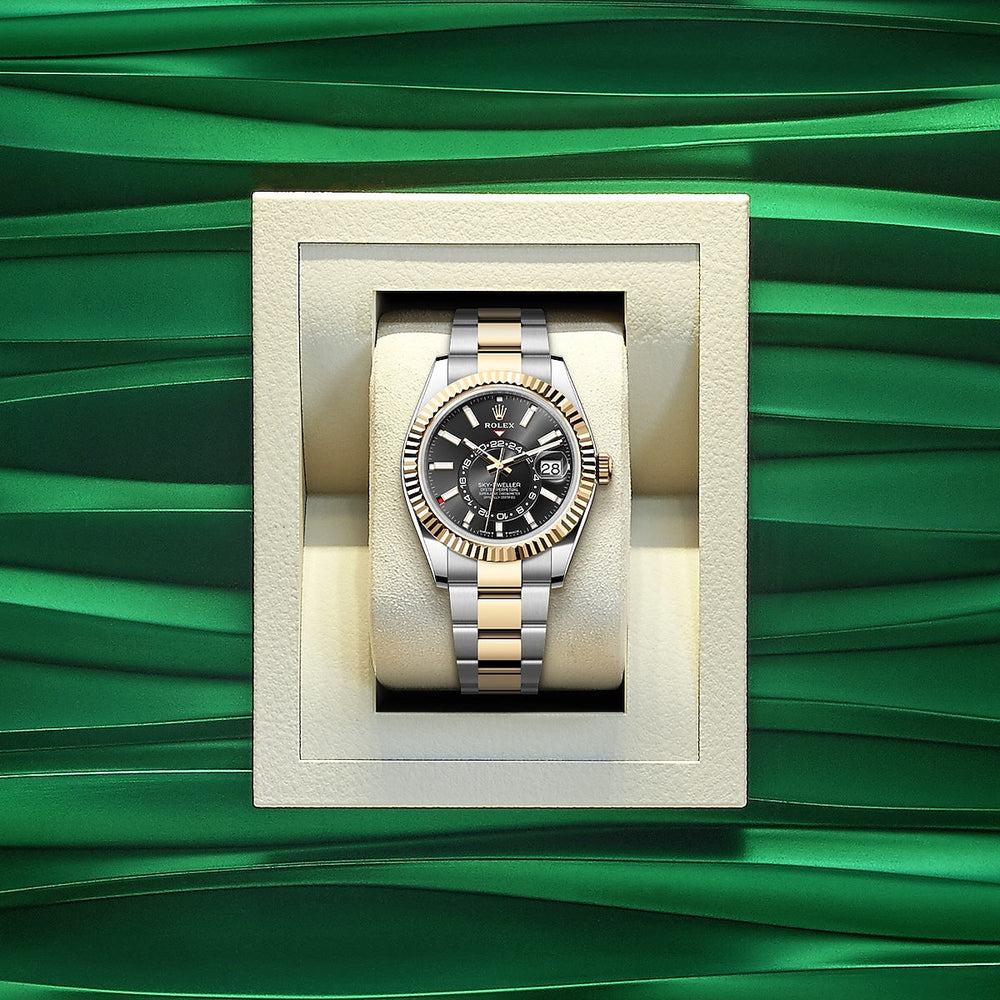 Sky-Dweller, 42mm, Oystersteel and 18k Yellow Gold, Black, Oyster - image 5