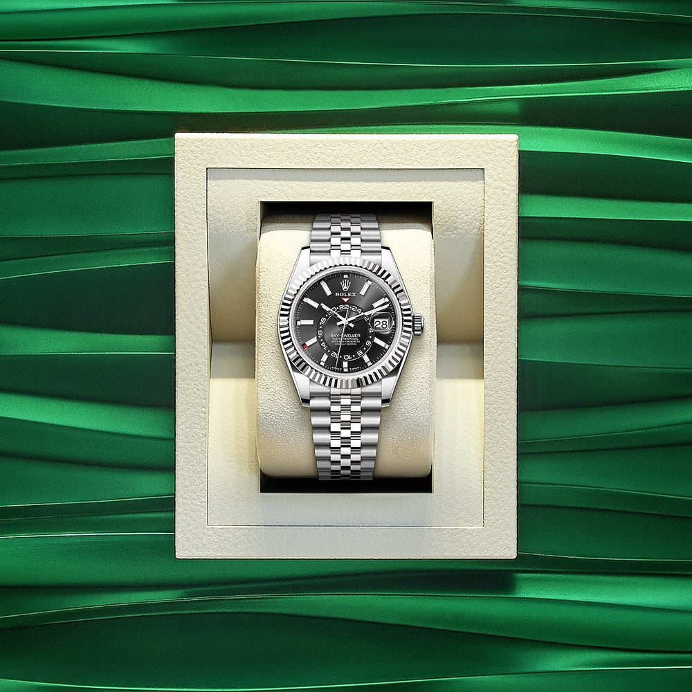 Sky-Dweller, 42mm, Oystersteel and 18k White Gold, Black, Jubilee - image 5