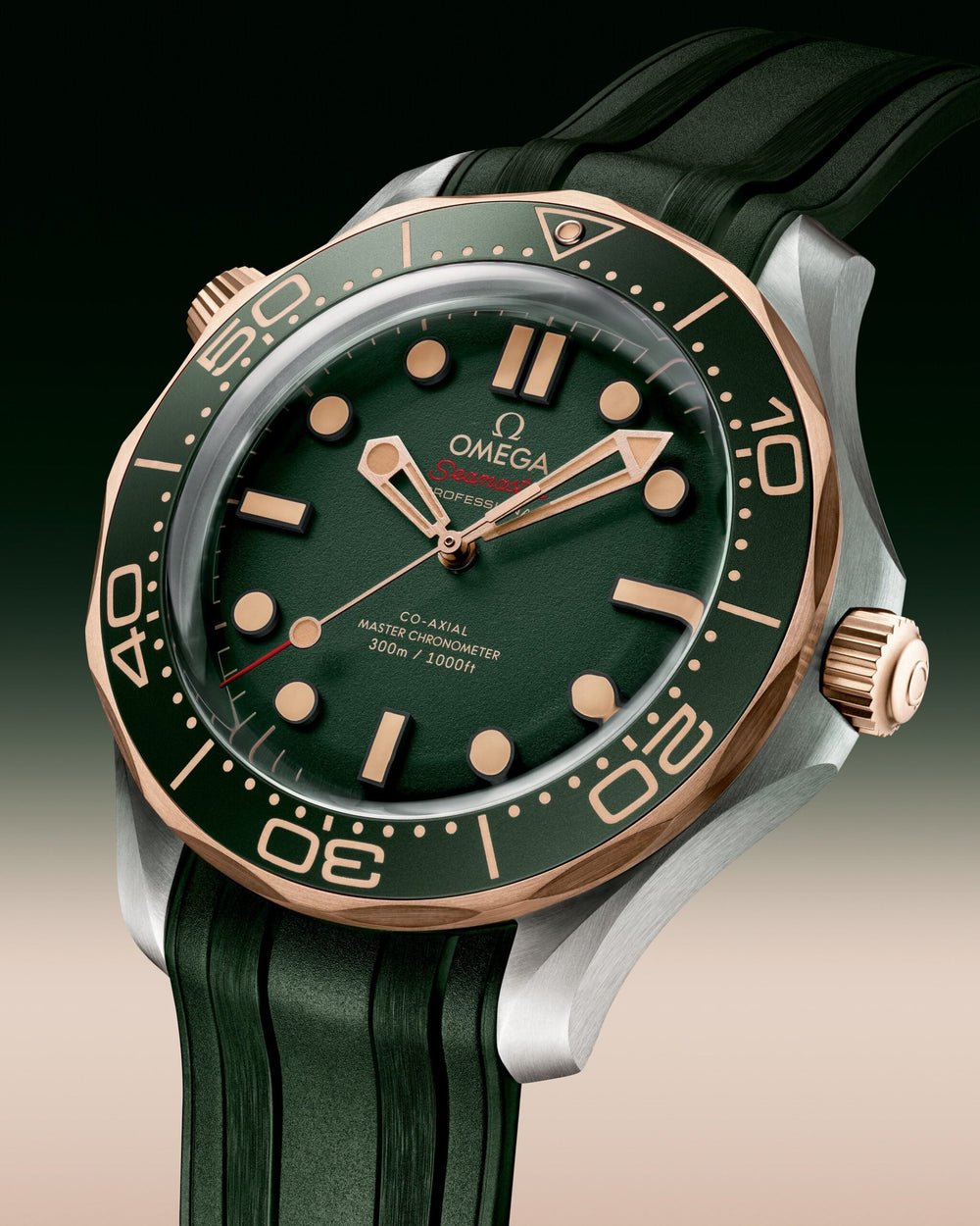 Unworn, Seamaster Diver 300m, Titanium and exclusive 9K Bronze Gold, 42mm - image 4