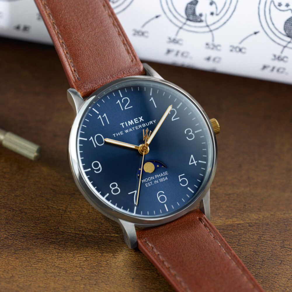 Waterbury Classic Moon Phase 40mm Leather Strap Watch