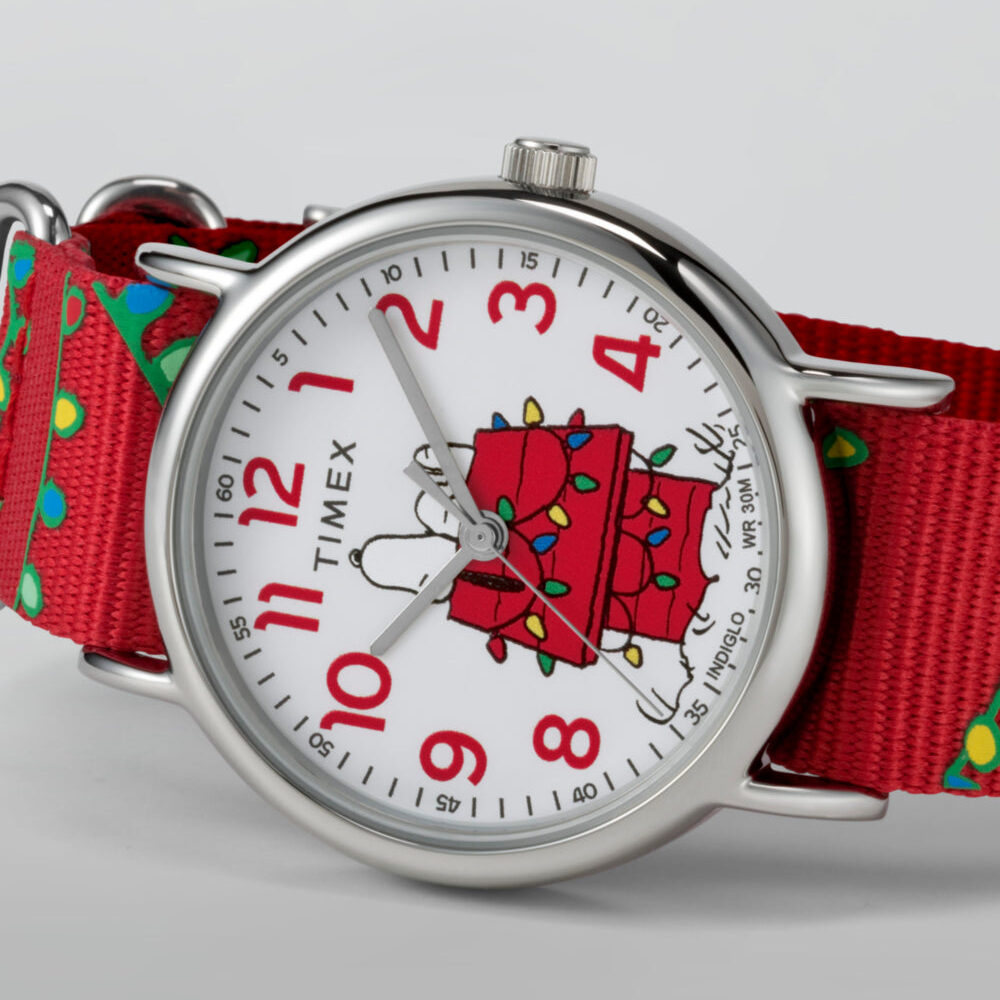 Peanuts® x Timex Weekender Holiday 38mm Fabric Strap Watch