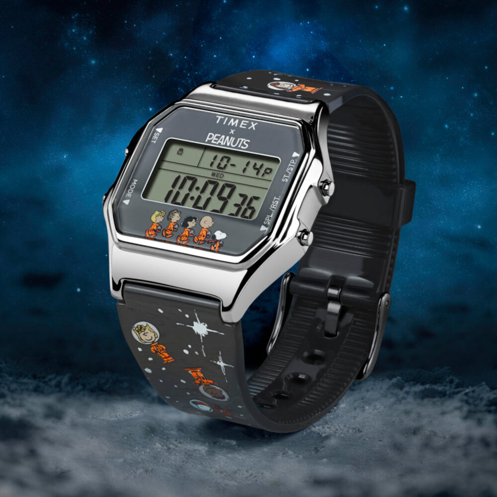 Peanuts® x Timex T80 Peanuts Space 34mm Resin Strap Watch