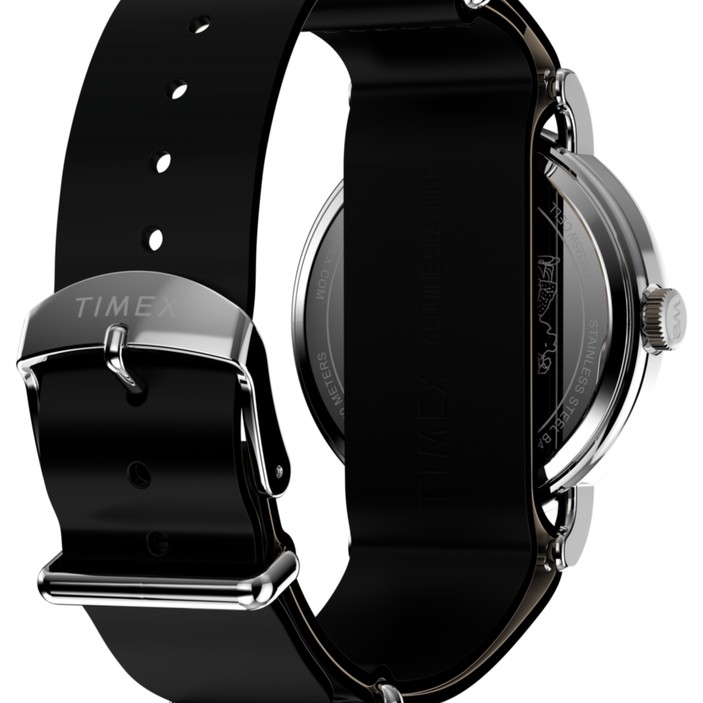 Peanuts® x Timex Weekender Snoopy 40mm Leather Strap Watch