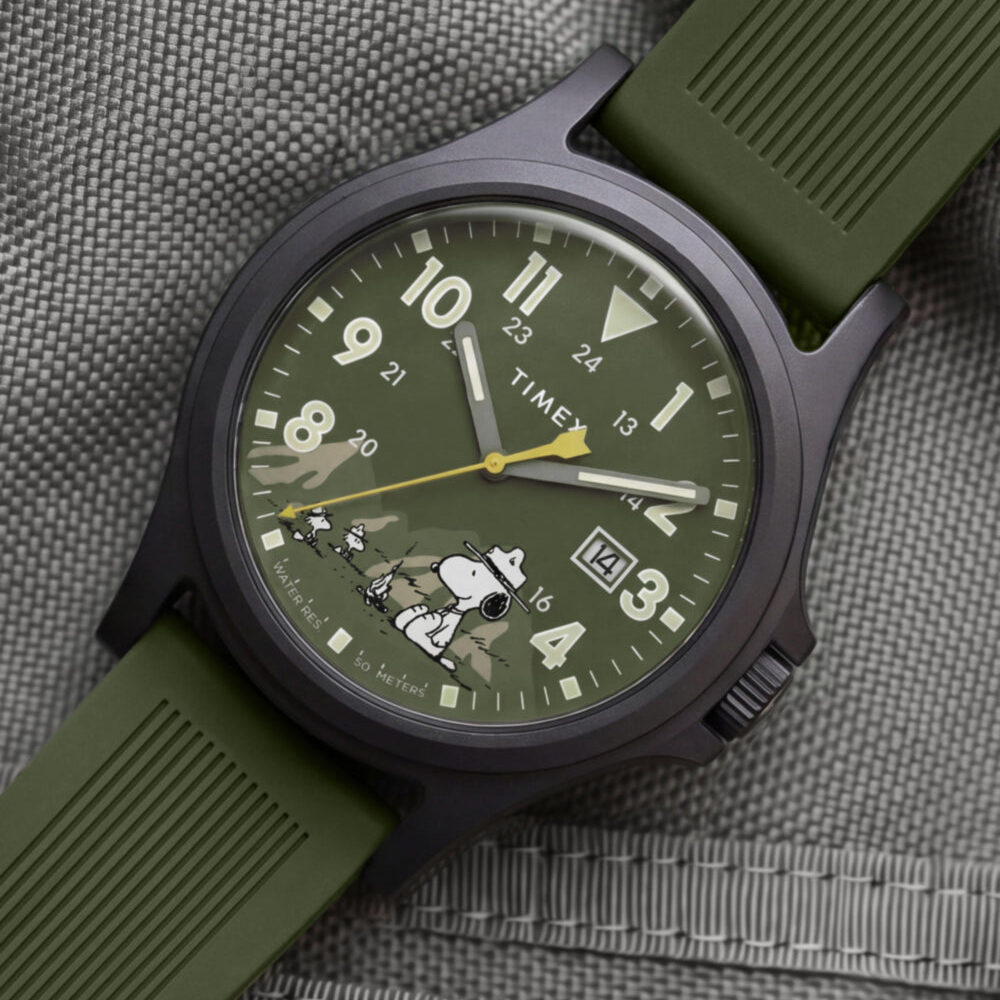 Peanuts® x Timex Expedition® Acadia 40mm Silicone Strap Watch